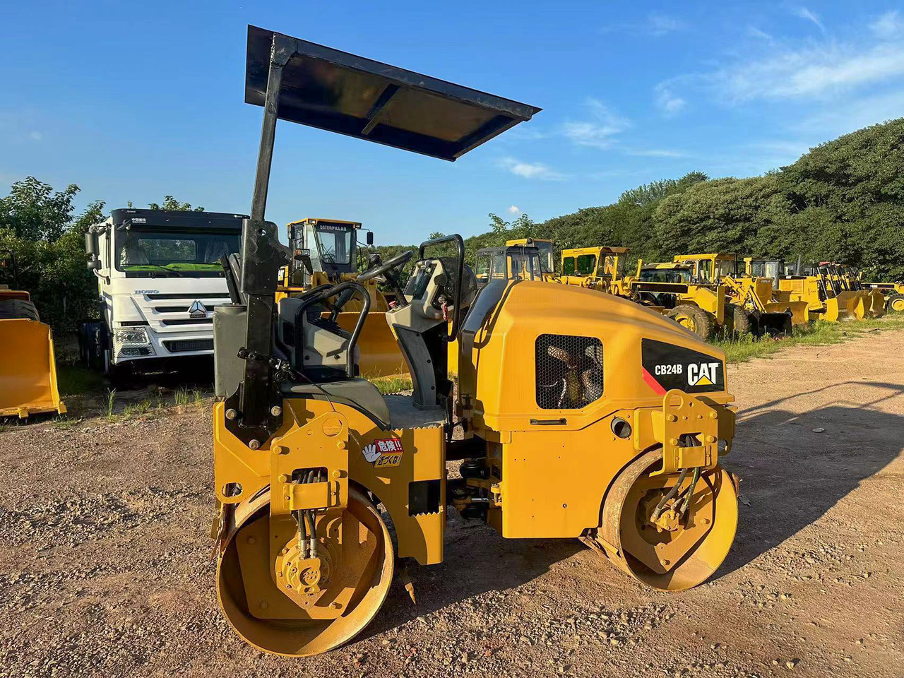 CATERPILLAR CB24B - Wals: afbeelding 4 CATERPILLAR CB24B - Wals: afbeelding 4