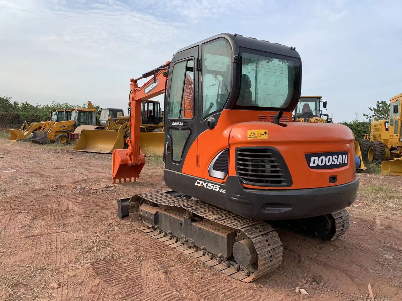 DOOSAN DX55 excavator - Graafmachine: afbeelding 2 DOOSAN DX55 excavator - Graafmachine: afbeelding 2
