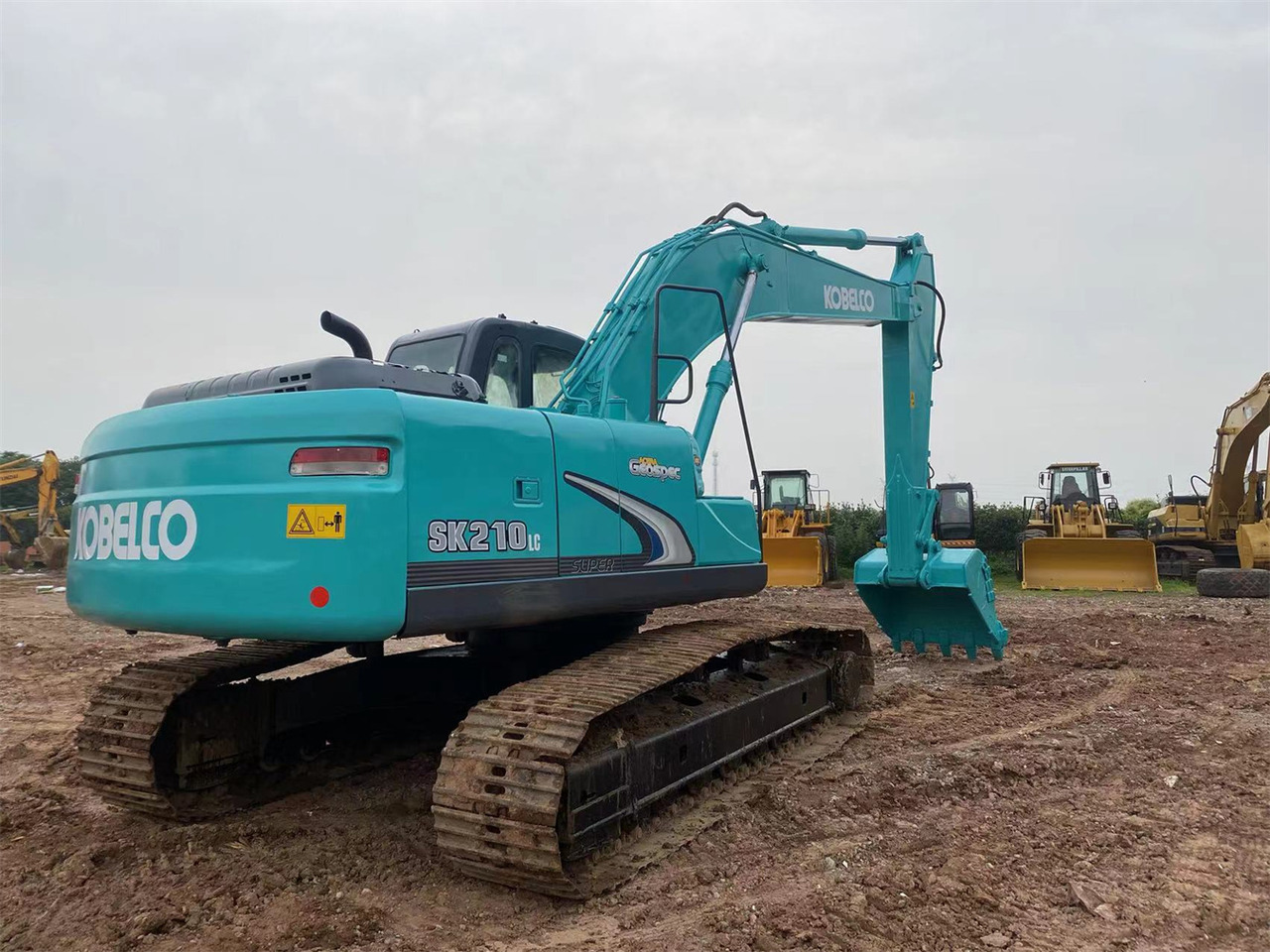 KOBELCO SK210LC-8 - Rupsgraafmachine: afbeelding 2 KOBELCO SK210LC-8 - Rupsgraafmachine: afbeelding 2