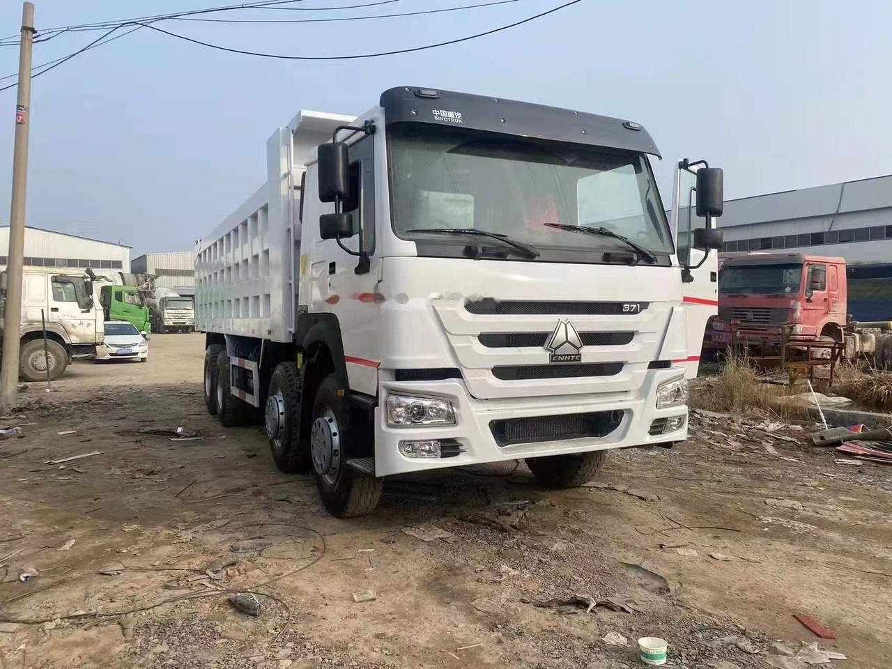 SINOTRUK HOWO 371 Tipper truck - Kipper vrachtwagen: afbeelding 4 SINOTRUK HOWO 371 Tipper truck - Kipper vrachtwagen: afbeelding 4