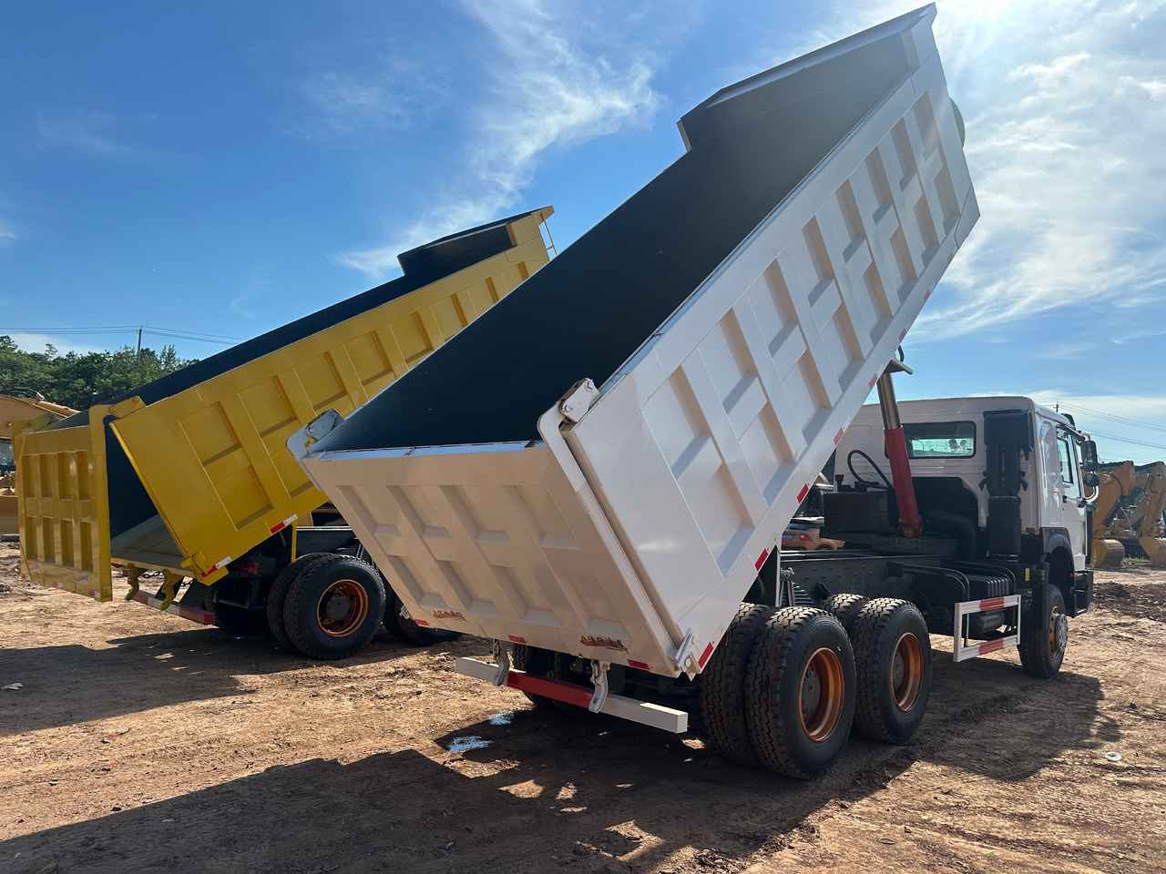 Sinotruk HOWO 400hp 6x4 tipper truck - Kipper vrachtwagen: afbeelding 5 Sinotruk HOWO 400hp 6x4 tipper truck - Kipper vrachtwagen: afbeelding 5