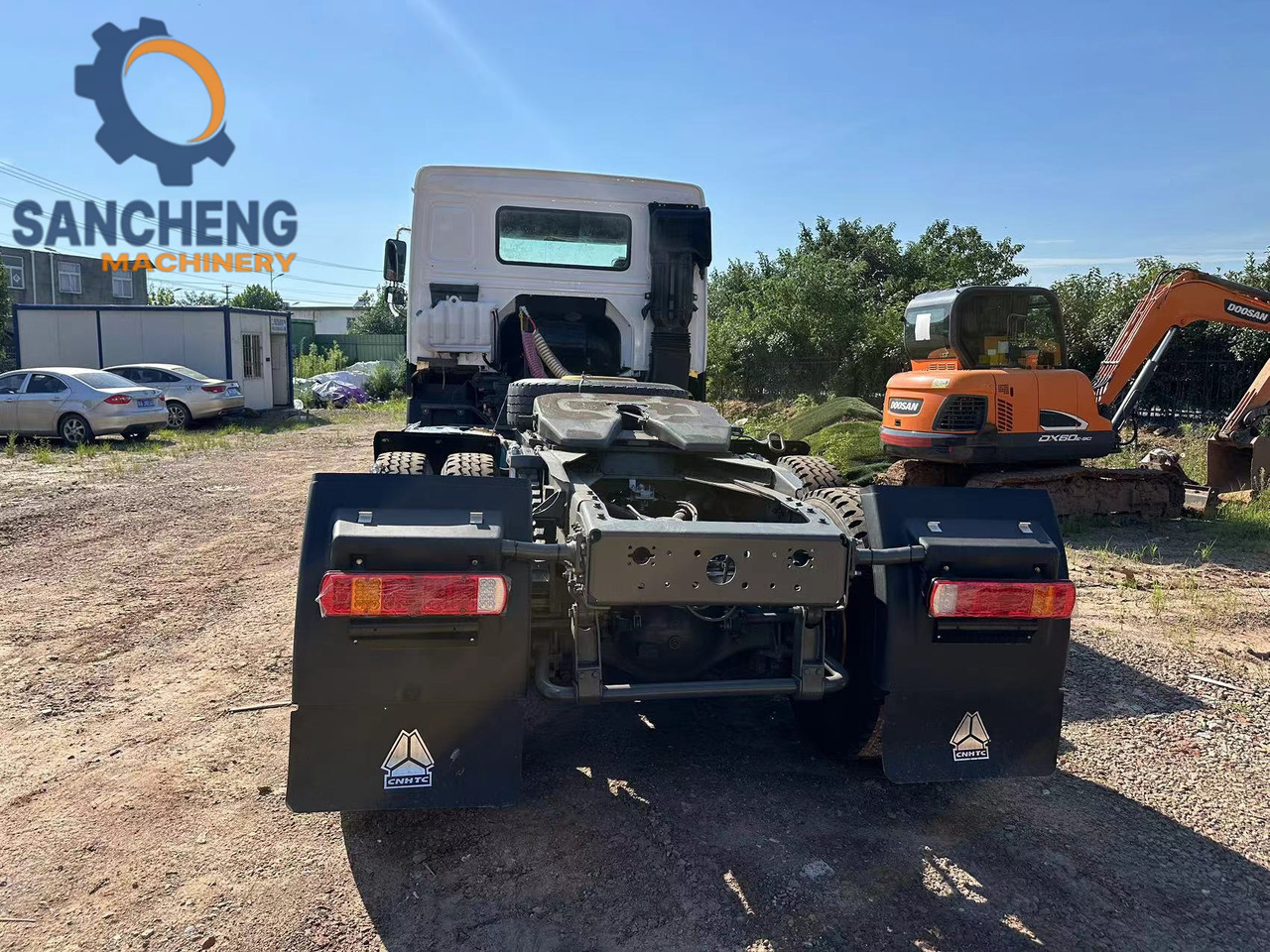 Trekker SINOTRUK HOWO Truck Head 371: afbeelding 11 Trekker SINOTRUK HOWO Truck Head 371: afbeelding 11