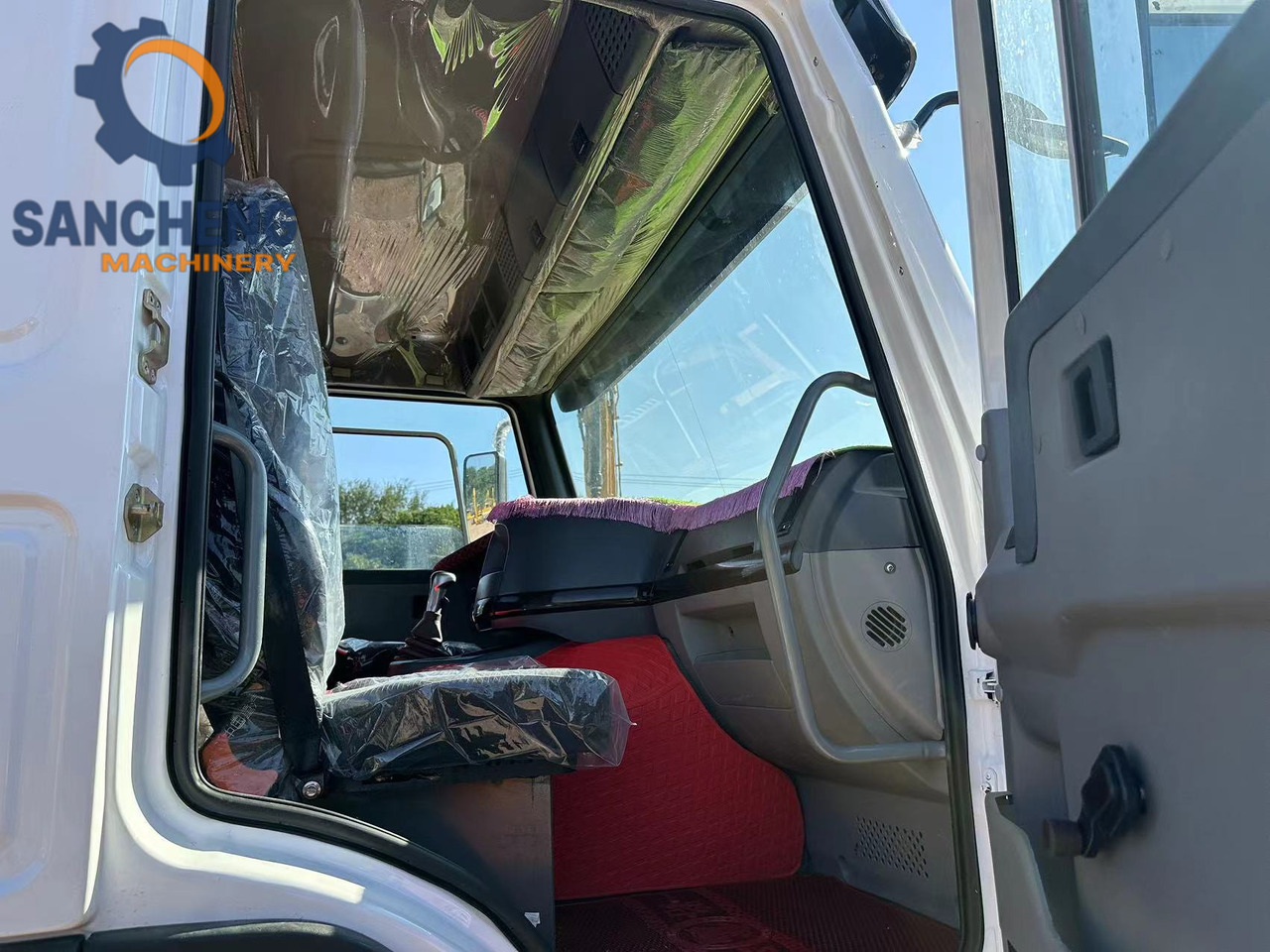 Trekker SINOTRUK HOWO Truck Head 371: afbeelding 9 Trekker SINOTRUK HOWO Truck Head 371: afbeelding 9