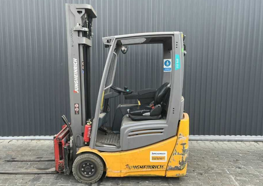 Jungheinrich EFG213 - Elektrische heftruck: afbeelding 2 Jungheinrich EFG213 - Elektrische heftruck: afbeelding 2