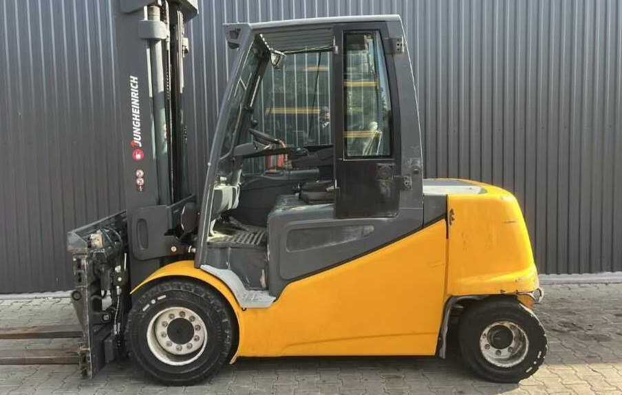 Jungheinrich EFGS50 - Elektrische heftruck: afbeelding 2 Jungheinrich EFGS50 - Elektrische heftruck: afbeelding 2