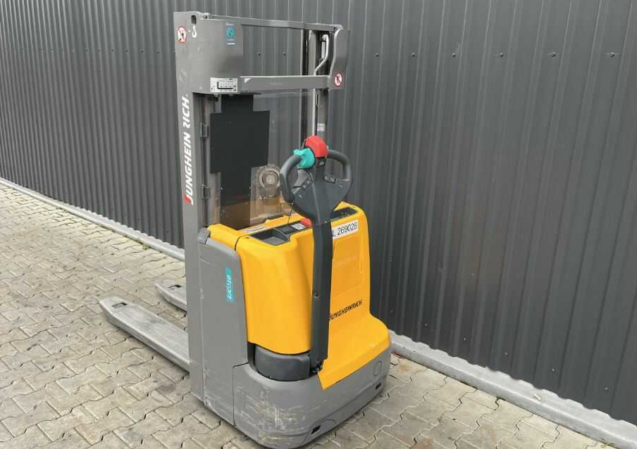 Jungheinrich EJC110 - Stapelaar: afbeelding 3 Jungheinrich EJC110 - Stapelaar: afbeelding 3