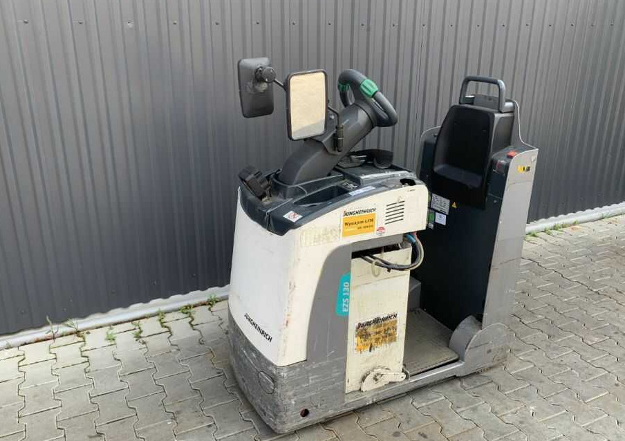 Jungheinrich EZS130 - Elektrische trekker: afbeelding 1 Jungheinrich EZS130 - Elektrische trekker: afbeelding 1