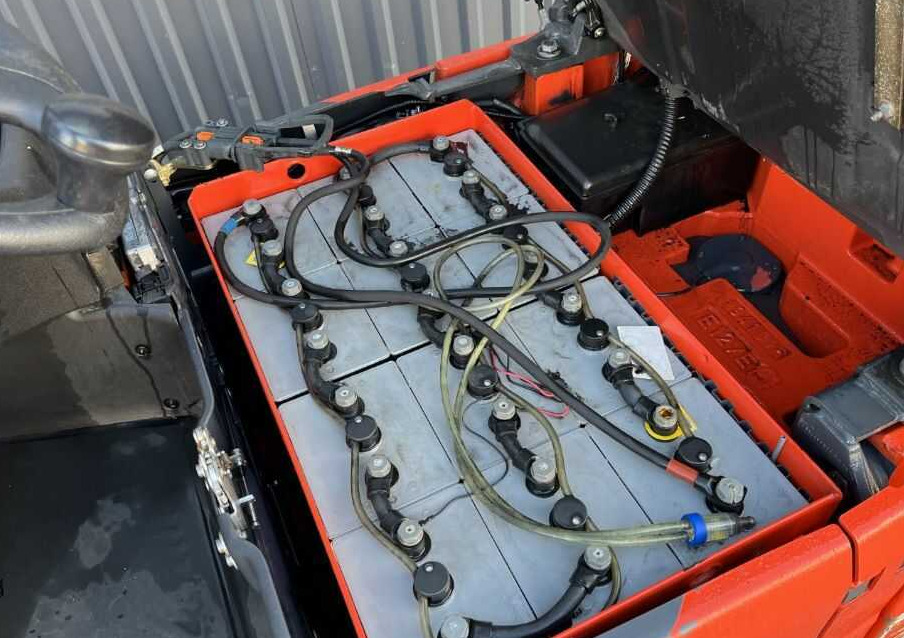 Elektrische heftruck Linde E15-02: afbeelding 7 Elektrische heftruck Linde E15-02: afbeelding 7