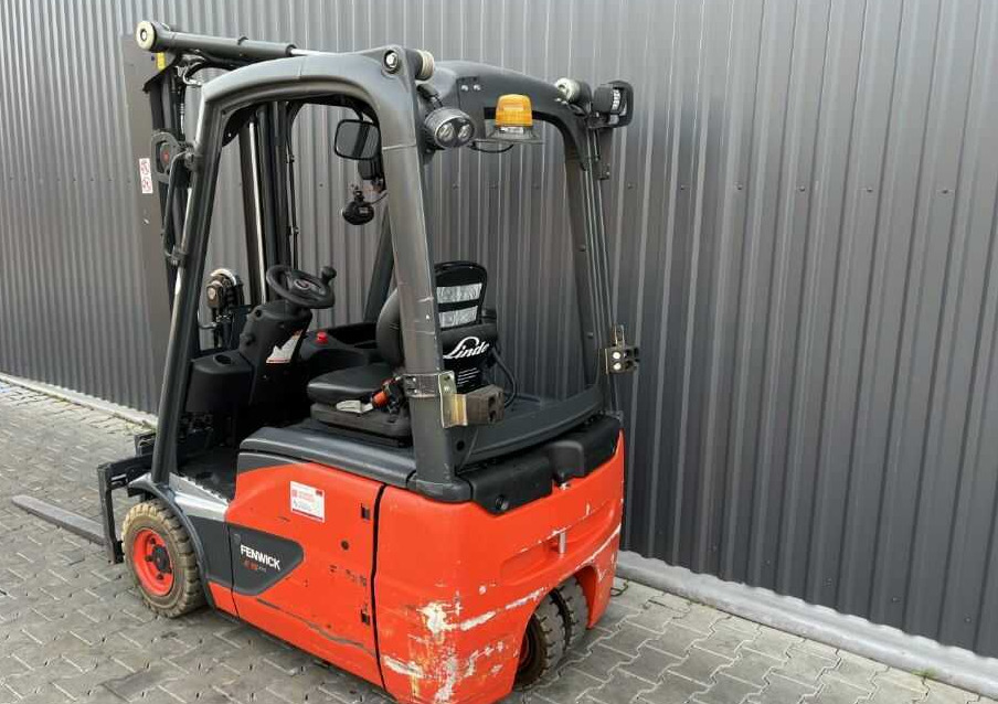 Linde E15-02 - Elektrische heftruck: afbeelding 3 Linde E15-02 - Elektrische heftruck: afbeelding 3
