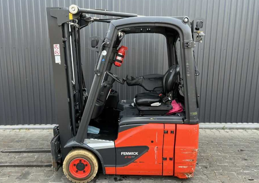 Linde E15-02 - Elektrische heftruck: afbeelding 2 Linde E15-02 - Elektrische heftruck: afbeelding 2