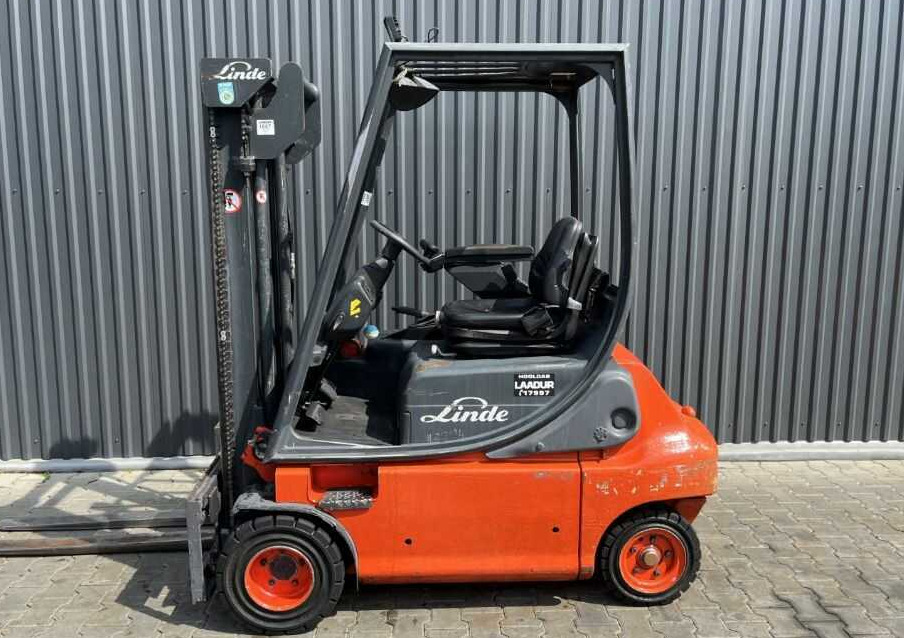 Linde E20P-02 - Elektrische heftruck: afbeelding 2 Linde E20P-02 - Elektrische heftruck: afbeelding 2