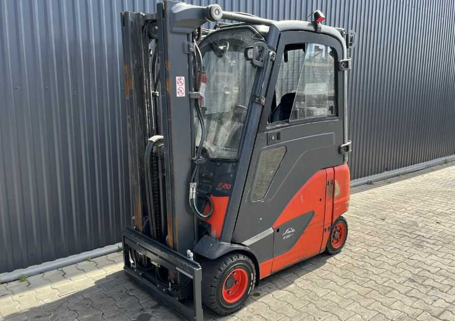 Linde E20PH-02 - Elektrische heftruck: afbeelding 1 Linde E20PH-02 - Elektrische heftruck: afbeelding 1