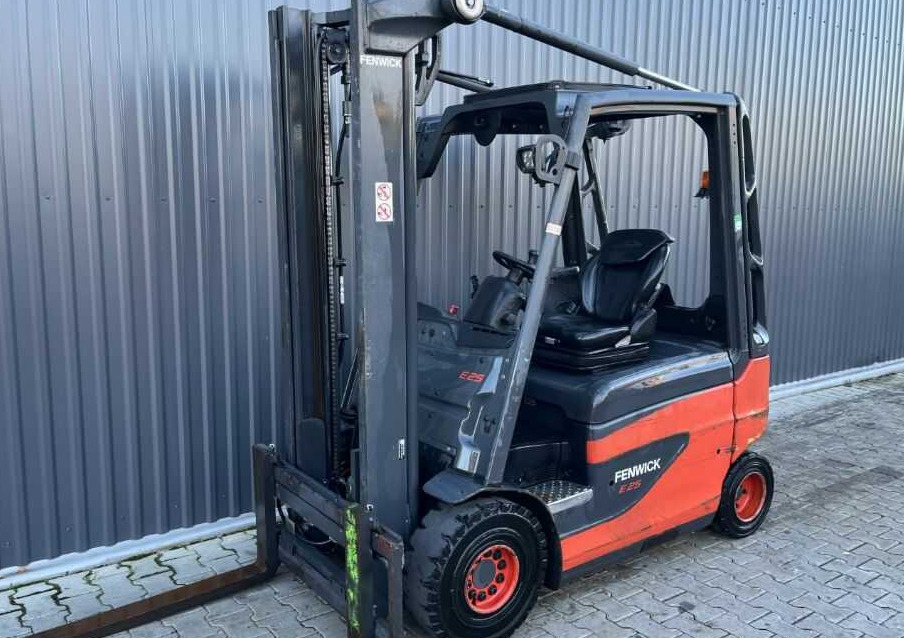 Linde E25-01 - Elektrische heftruck: afbeelding 1 Linde E25-01 - Elektrische heftruck: afbeelding 1