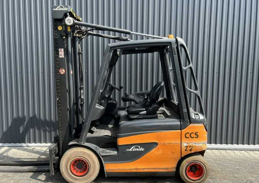 Linde E25-01 - Elektrische heftruck: afbeelding 2 Linde E25-01 - Elektrische heftruck: afbeelding 2