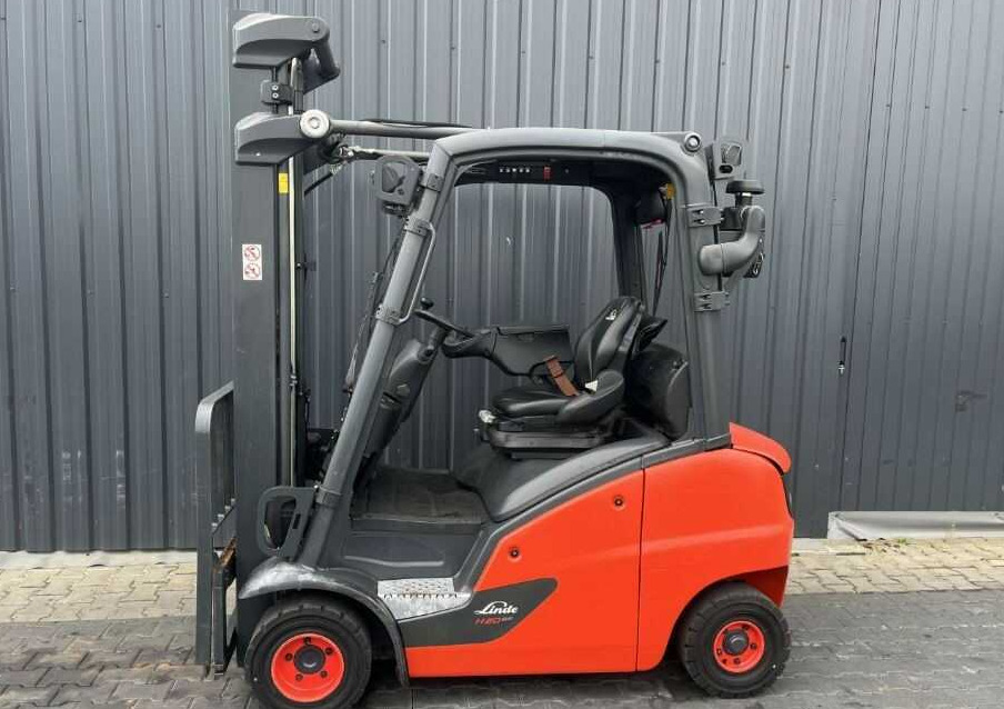 Linde H20D-01 - Diesel heftruck: afbeelding 2 Linde H20D-01 - Diesel heftruck: afbeelding 2