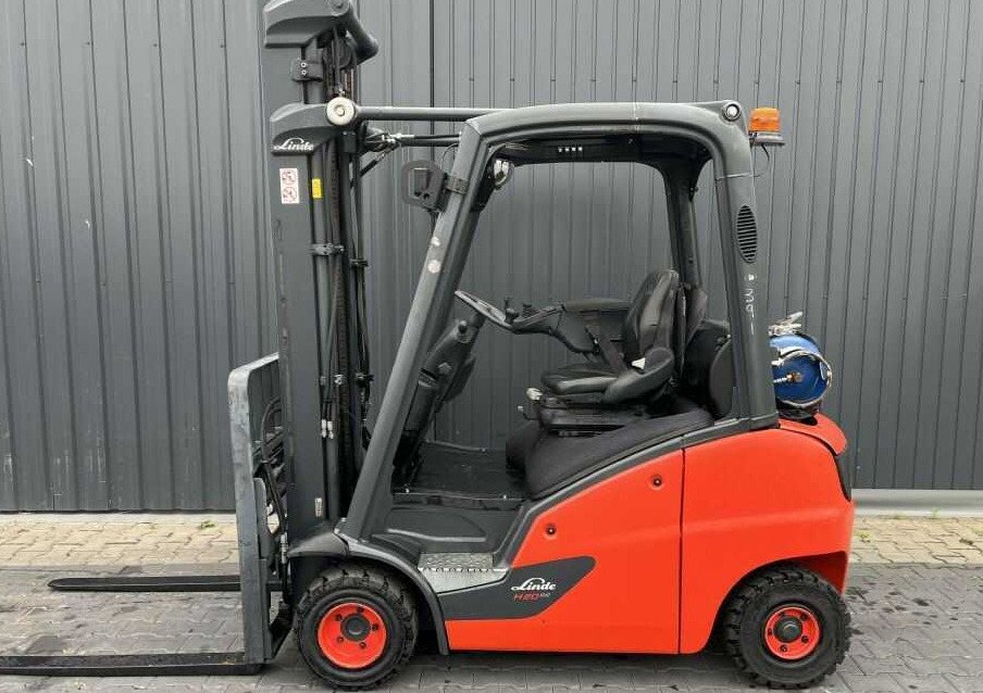 Linde H20T-01 - LPG heftruck: afbeelding 2 Linde H20T-01 - LPG heftruck: afbeelding 2