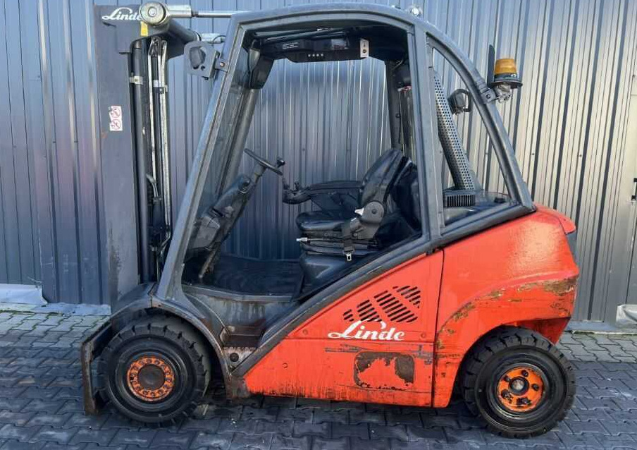 Linde H25D-01 - Diesel heftruck: afbeelding 2 Linde H25D-01 - Diesel heftruck: afbeelding 2