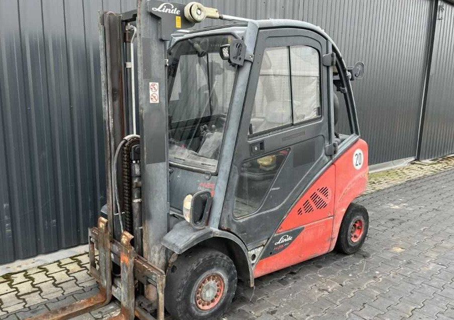 Linde H25D-02 - Diesel heftruck: afbeelding 2 Linde H25D-02 - Diesel heftruck: afbeelding 2
