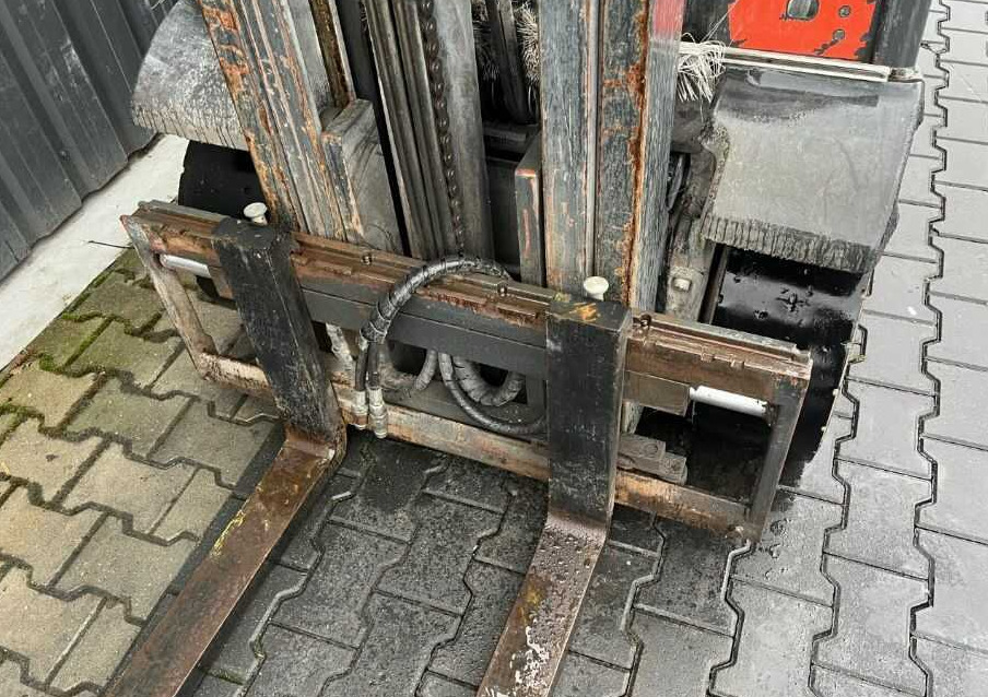 Linde H25D - Diesel heftruck: afbeelding 3 Linde H25D - Diesel heftruck: afbeelding 3
