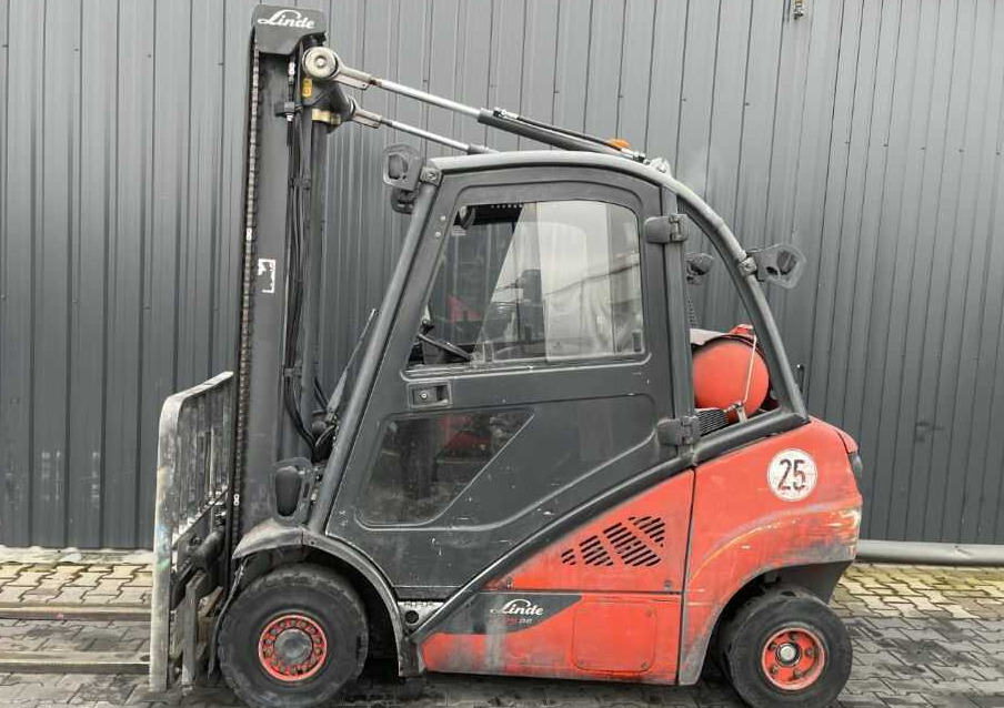 Linde H25T-02 - LPG heftruck: afbeelding 2 Linde H25T-02 - LPG heftruck: afbeelding 2