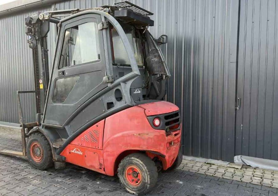 Linde H35D-01 - Diesel heftruck: afbeelding 3 Linde H35D-01 - Diesel heftruck: afbeelding 3