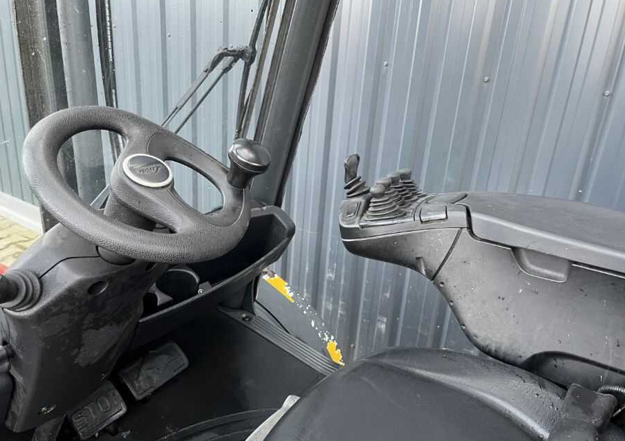 Linde H35T-02 - LPG heftruck: afbeelding 4 Linde H35T-02 - LPG heftruck: afbeelding 4