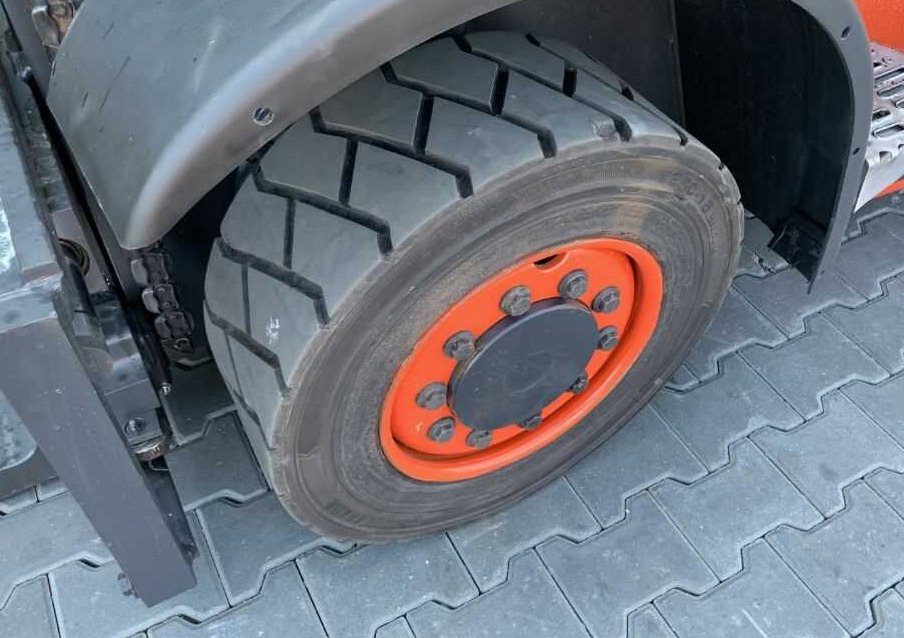 Linde H40T-02 - LPG heftruck: afbeelding 4 Linde H40T-02 - LPG heftruck: afbeelding 4