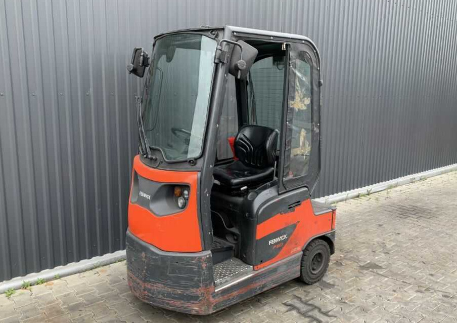 Linde P60 - Elektrische trekker: afbeelding 1 Linde P60 - Elektrische trekker: afbeelding 1