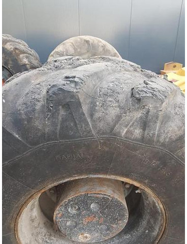 Michelin 18R19.5XF - Banden en velgen: afbeelding 5 Michelin 18R19.5XF - Banden en velgen: afbeelding 5