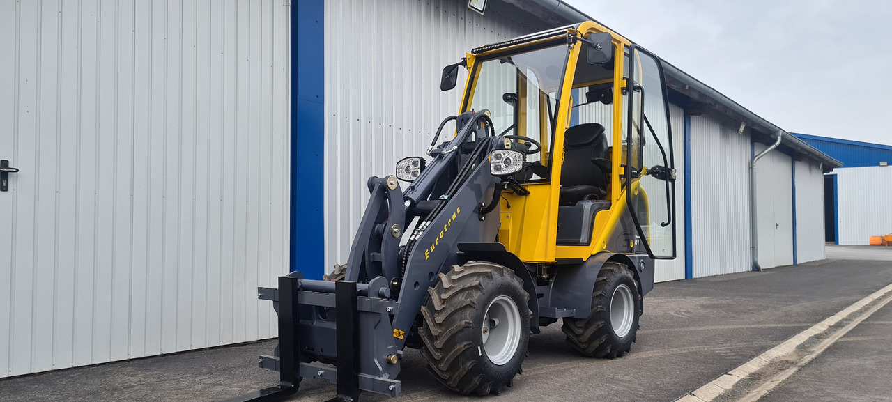 Eurotrac W11 Radlader Hoflader - Kniklader: afbeelding 3 Eurotrac W11 Radlader Hoflader - Kniklader: afbeelding 3