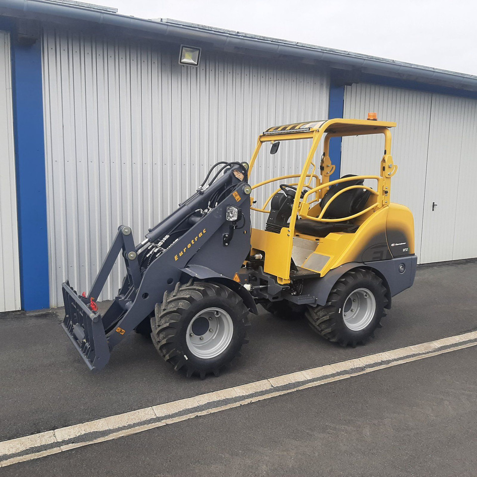 Eurotrac W12 Radlader Hoflader - Kniklader: afbeelding 1 Eurotrac W12 Radlader Hoflader - Kniklader: afbeelding 1