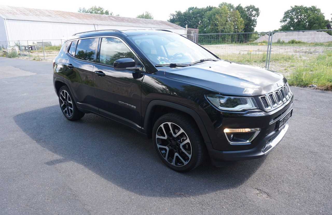 Jeep Compass 1.4 MultiAir 103kW Limited / Beats - SUV: afbeelding 3 Jeep Compass 1.4 MultiAir 103kW Limited / Beats - SUV: afbeelding 3