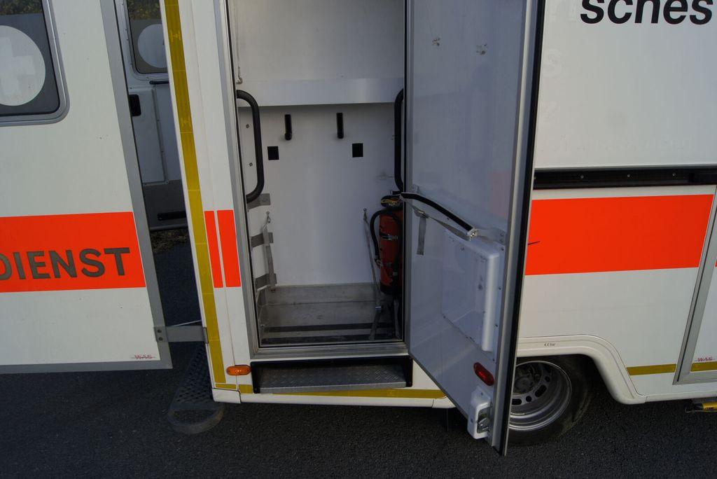 Ambulance Mercedes-Benz Sprinter 516 WAS: afbeelding 6