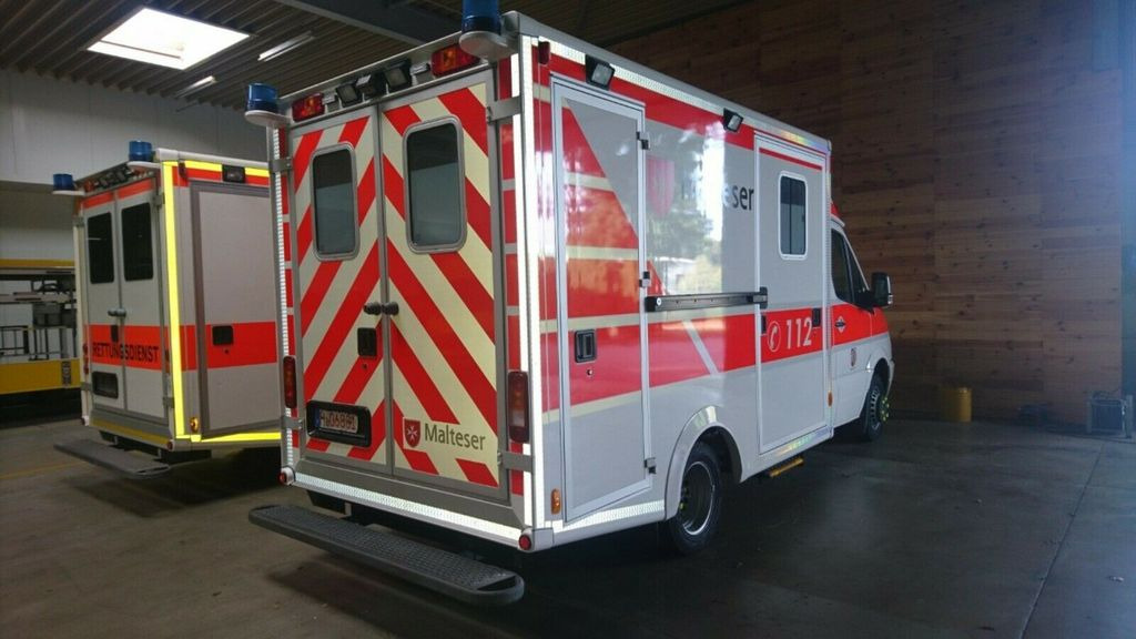 Mercedes-Benz Sprinter 519 ATM 0km / 107 Mercedes-Benz Sprinter 519 ATM 0km / 107 - Ambulance: afbeelding 1 Mercedes-Benz Sprinter 519 ATM 0km / 107 Mercedes-Benz Sprinter 519 ATM 0km / 107 - Ambulance: afbeelding 1