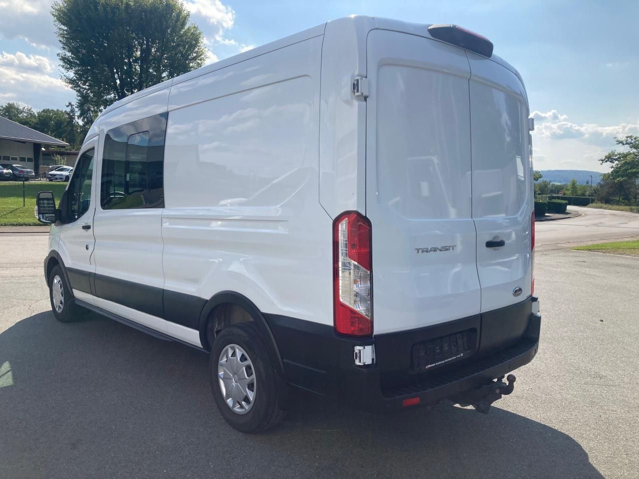Ford Transit 350 L3H2 MIXTO Euro6 Klima AHK Ford Transit 350 L3H2 MIXTO Euro6 Klima AHK - Gesloten bestelwagen: afbeelding 5 Ford Transit 350 L3H2 MIXTO Euro6 Klima AHK Ford Transit 350 L3H2 MIXTO Euro6 Klima AHK - Gesloten bestelwagen: afbeelding 5