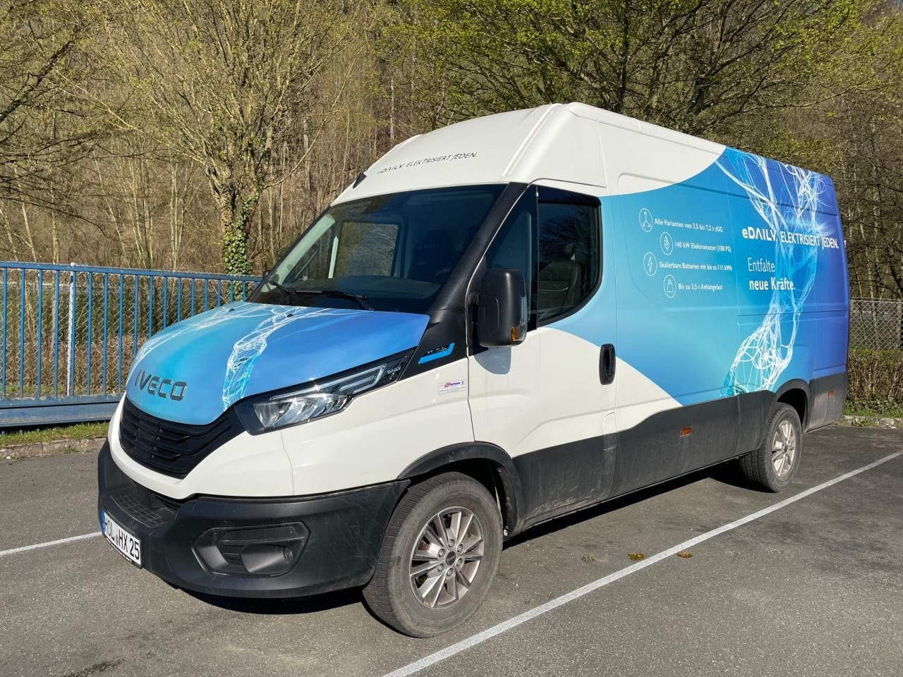 Iveco 35S14 E (eDaily) Klima AHK ZV - Gesloten bestelwagen, Elektrische bedrijfswagen: afbeelding 2 Iveco 35S14 E (eDaily) Klima AHK ZV - Gesloten bestelwagen, Elektrische bedrijfswagen: afbeelding 2