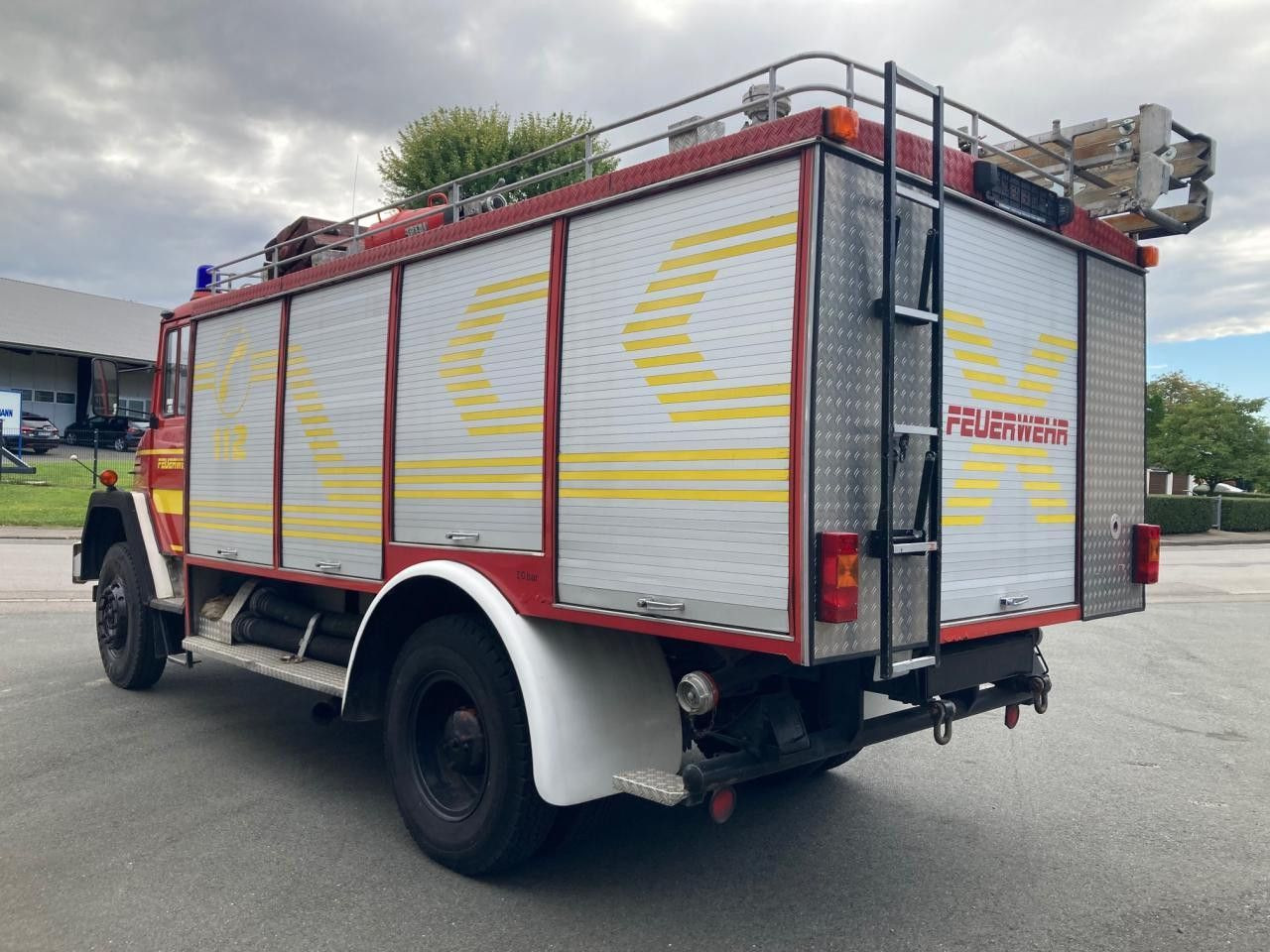 Magirus-Deutz M 160 D 12 AK (4x4) Magirus-Deutz M 160 D 12 AK (4x4) - Vrachtwagen: afbeelding 5 Magirus-Deutz M 160 D 12 AK (4x4) Magirus-Deutz M 160 D 12 AK (4x4) - Vrachtwagen: afbeelding 5