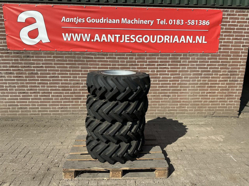 Bandenmarkt - Band voor Landbouwmachine: afbeelding 1 Bandenmarkt - Band voor Landbouwmachine: afbeelding 1