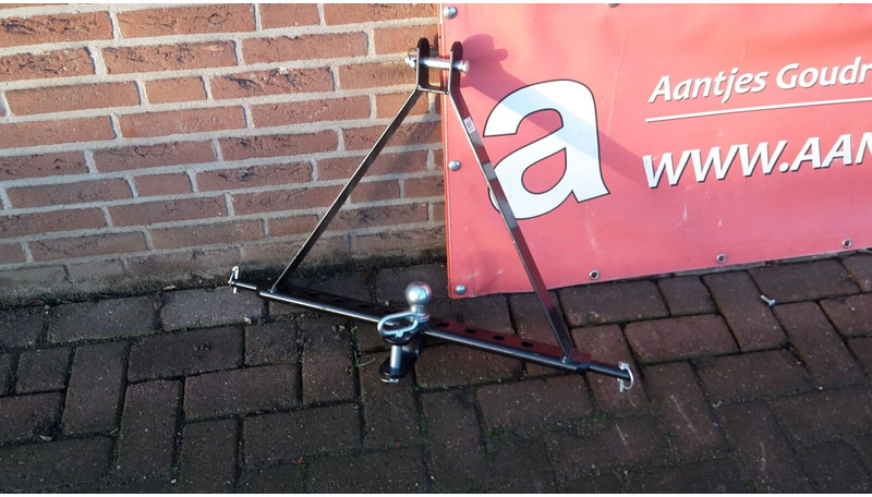 DRIEPUNT trekbok - Koppelschotel: afbeelding 1 DRIEPUNT trekbok - Koppelschotel: afbeelding 1