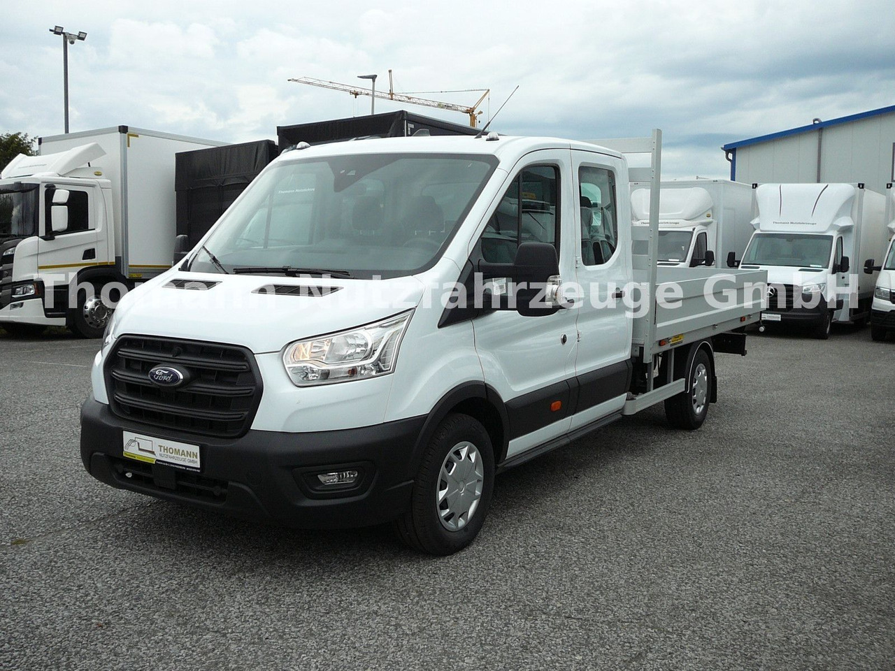 Ford Transit Pritsche Doppelkabine Ford Transit Pritsche Doppelkabine - Bestelwagen met open laadbak: afbeelding 1 Ford Transit Pritsche Doppelkabine Ford Transit Pritsche Doppelkabine - Bestelwagen met open laadbak: afbeelding 1