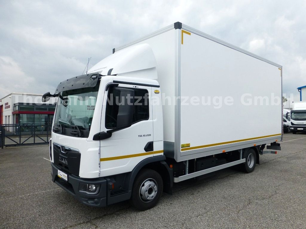MAN TGL 12.220 4x2 BL CH Premium Koffer LBW MAN TGL 12.220 4x2 BL CH Premium Koffer LBW - Bakwagen: afbeelding 2 MAN TGL 12.220 4x2 BL CH Premium Koffer LBW MAN TGL 12.220 4x2 BL CH Premium Koffer LBW - Bakwagen: afbeelding 2
