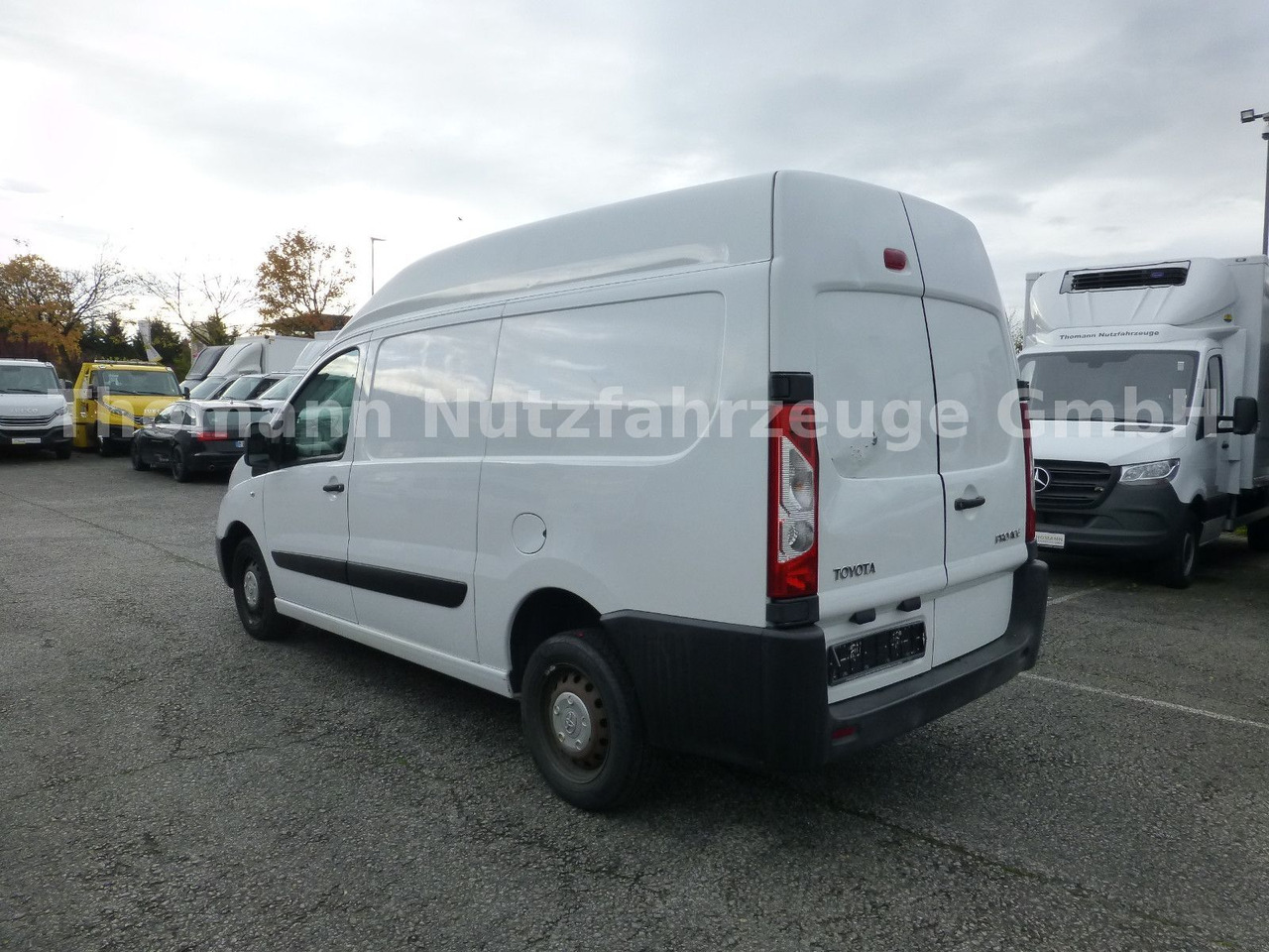Toyota PROACE 2.0d L2H2 Klima Standheizung - Kleine bestelwagen: afbeelding 4 Toyota PROACE 2.0d L2H2 Klima Standheizung - Kleine bestelwagen: afbeelding 4