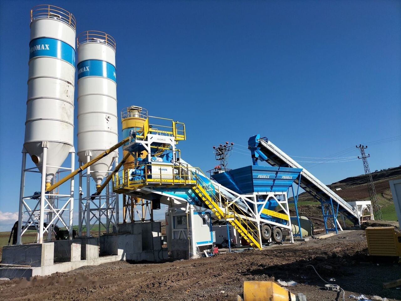 Promax Mobile Concrete Batching Plant PROMAX M100-TWN (100m³/h) - Betoncentrale: afbeelding 3 Promax Mobile Concrete Batching Plant PROMAX M100-TWN (100m³/h) - Betoncentrale: afbeelding 3