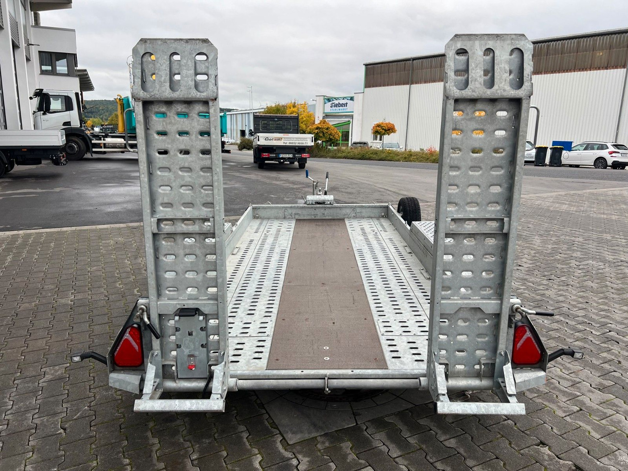 Brian James Cargo Digger Plant 2 / Länge 3.700mm / 3.500kg - Dieplader aanhangwagen: afbeelding 5 Brian James Cargo Digger Plant 2 / Länge 3.700mm / 3.500kg - Dieplader aanhangwagen: afbeelding 5