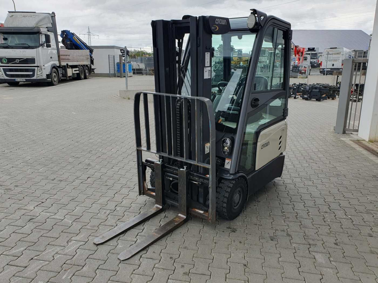 Elektrische heftruck Crown SCT6020-1.3 /Triplex: 4.30m / SS / 1.185h!: afbeelding 7