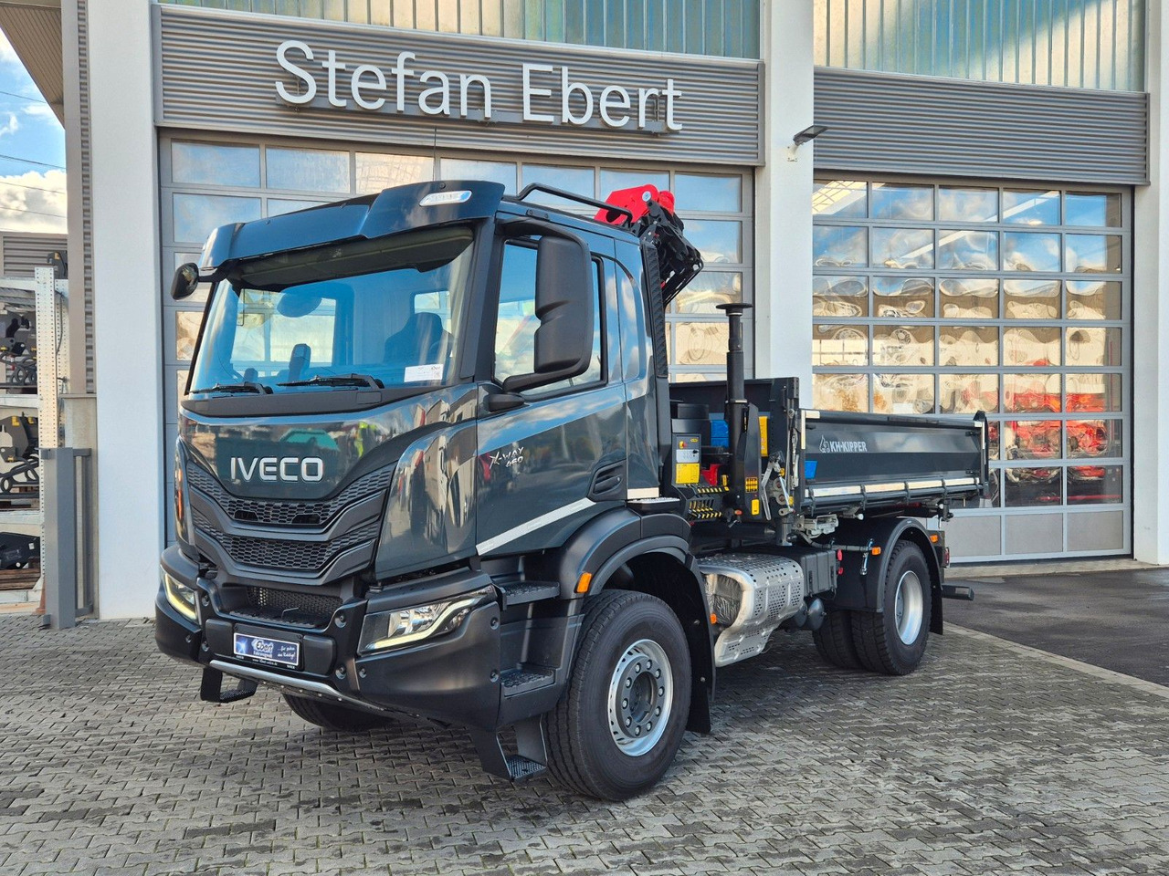 Iveco AD200X46/P HR OFF Palfinger PK 12.501 Funk AHK - Kipper vrachtwagen, Kraanwagen: afbeelding 2 Iveco AD200X46/P HR OFF Palfinger PK 12.501 Funk AHK - Kipper vrachtwagen, Kraanwagen: afbeelding 2