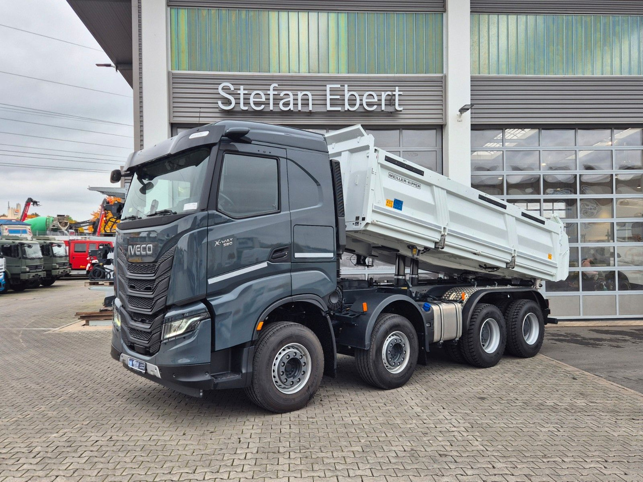 Iveco AS360X58Z HR ON+ 8x4 Meiller Bordmatic AHK - Kipper vrachtwagen: afbeelding 1 Iveco AS360X58Z HR ON+ 8x4 Meiller Bordmatic AHK - Kipper vrachtwagen: afbeelding 1