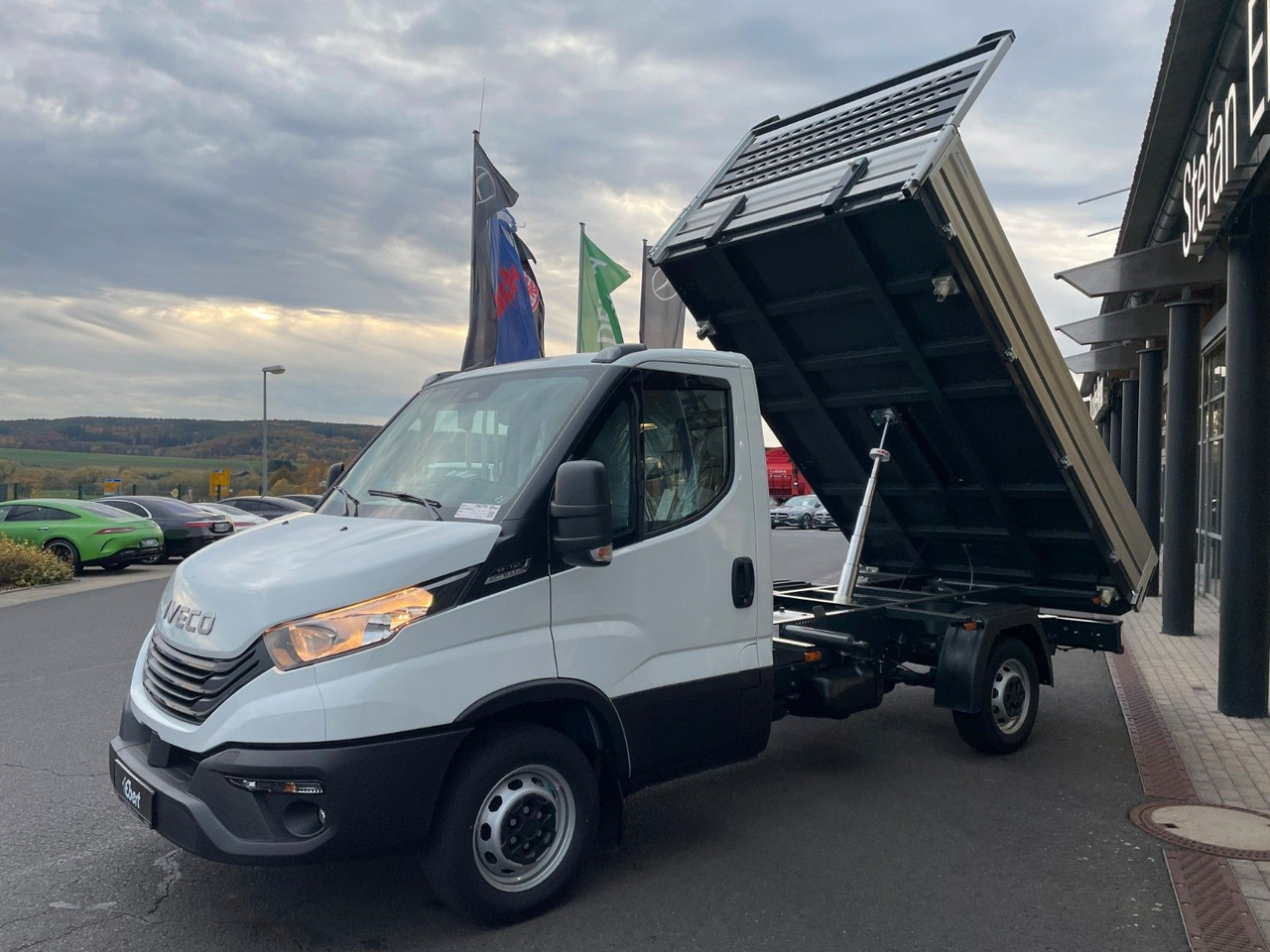 Iveco Daily 35S14 A8*R3.450mm*Automatik*Kamera*2Sitze* - Kipper bestelwagen: afbeelding 3 Iveco Daily 35S14 A8*R3.450mm*Automatik*Kamera*2Sitze* - Kipper bestelwagen: afbeelding 3