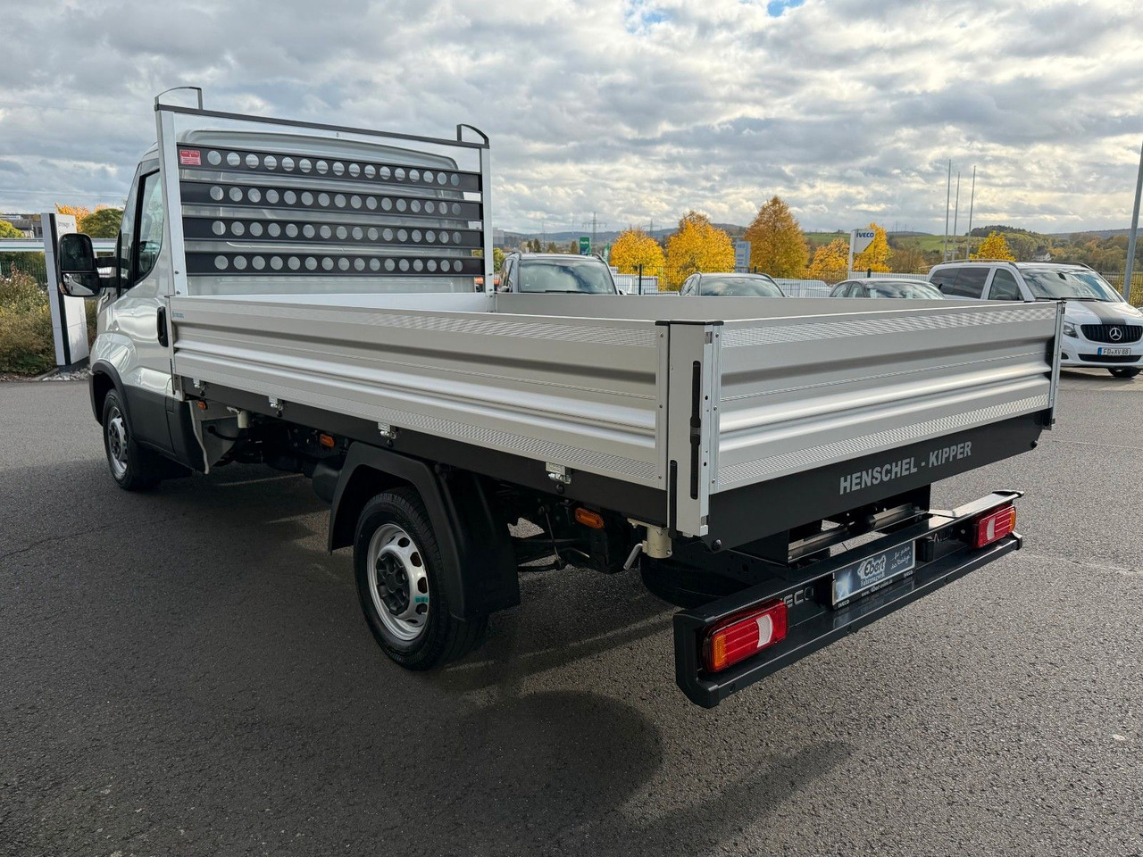 Iveco Daily 35S14 A8*R3.450mm*Automatik*Kamera*3Sitze* - Kipper bestelwagen: afbeelding 4 Iveco Daily 35S14 A8*R3.450mm*Automatik*Kamera*3Sitze* - Kipper bestelwagen: afbeelding 4