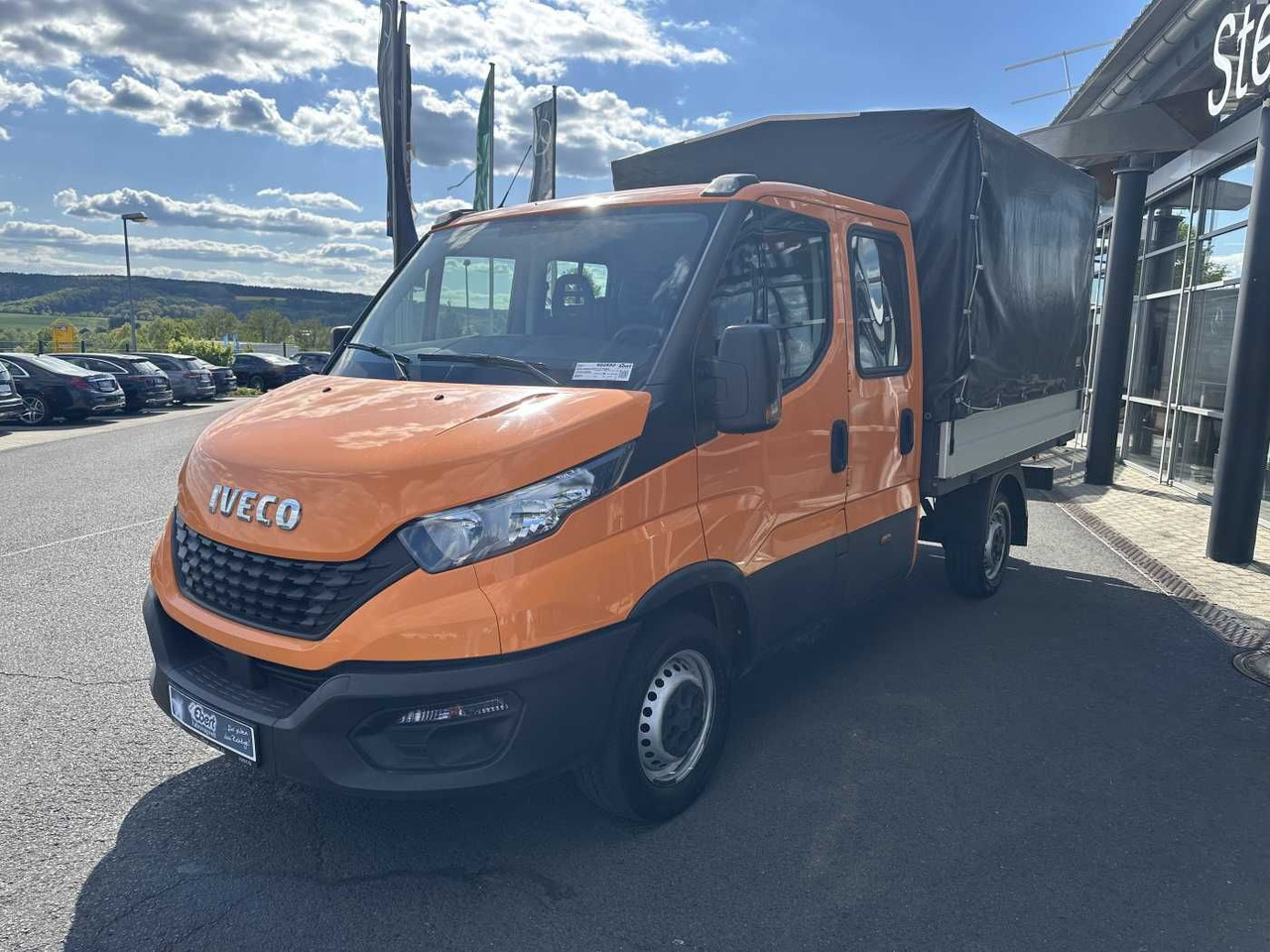 Iveco Daily 35S14 Pritsche+Plane *AHK*Ladekran*7-Sitze - Huifzeil bedrijfswagen: afbeelding 3 Iveco Daily 35S14 Pritsche+Plane *AHK*Ladekran*7-Sitze - Huifzeil bedrijfswagen: afbeelding 3